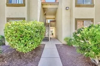 Photo #1: 2518208 Listing 