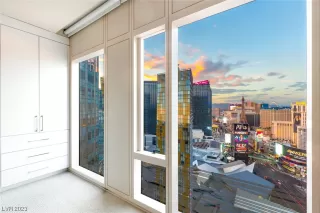 Photo #1: 2518276 Listing 