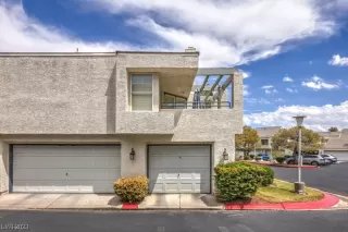 Photo #4: 2518298 Listing