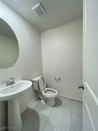 Photo #3: 2518301 Listing 