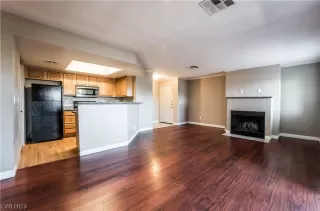 Photo #6: 2518326 Listing 