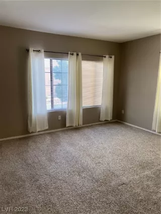 Photo #3: 2518340 Listing 