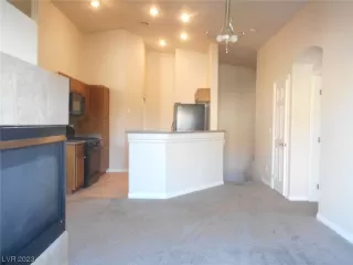 Photo #3: 2518344 Listing 