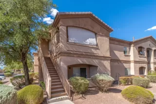 Photo #2: 2518363 Listing