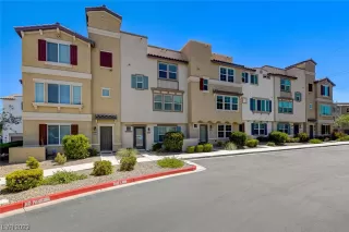 Photo #1: 2518374 Listing