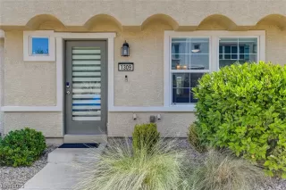 Photo #4: 2518374 Listing