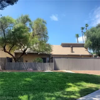 Photo #1: 2518376 Listing 