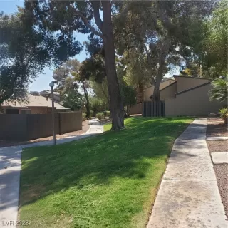 Photo #2: 2518376 Listing 