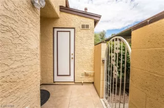 Photo #6: 2518436 Listing 