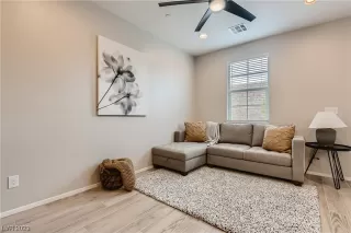 Photo #5: 2518450 Listing 