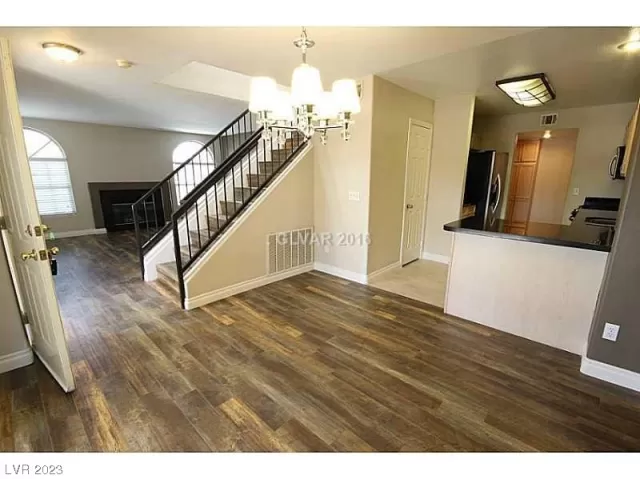 MLS: 2518452 Condo For Sale