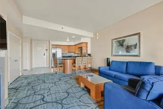 Photo #1: 2518459 Listing