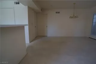 Photo #1: 2518489 Listing 