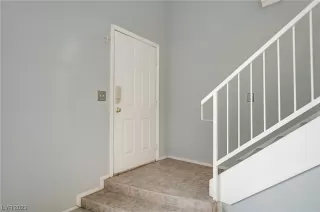 Photo #6: 2518514 Listing