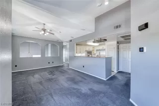 Photo #4: 2518561 Listing 