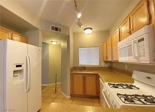 Photo #4: 2518584 Listing 