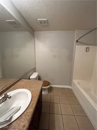 Photo #4: 2518590 Listing 