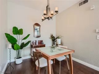 Photo #3: 2518611 Listing 