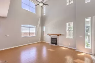 Photo #2: 2518639 Listing