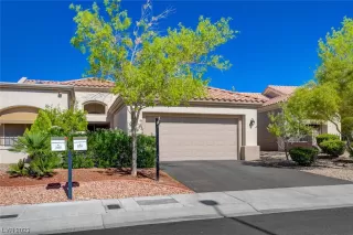 Photo #1: 2518641 Listing