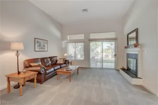 Photo #6: 2518641 Listing