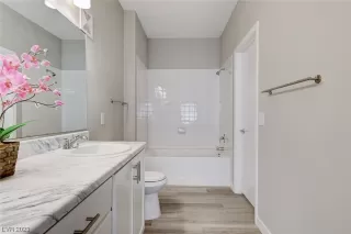 Photo #3: 2518728 Listing 