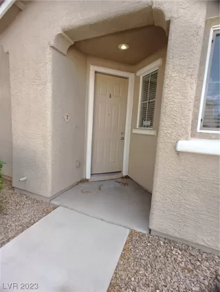 Photo #1: 2518831 Listing 