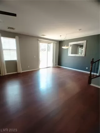 Photo #3: 2518831 Listing 