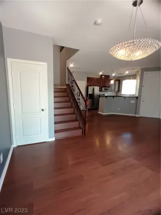 Photo #4: 2518831 Listing 