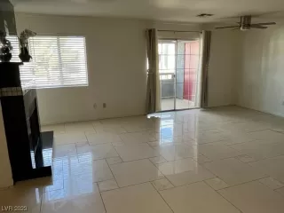 Photo #6: 2518838 Listing 