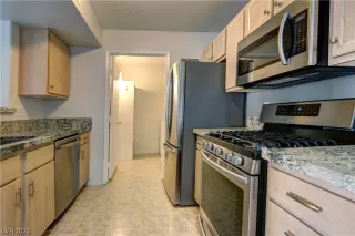 Photo #1: 2518890 Listing