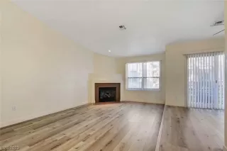 Photo #1: 2518922 Listing 