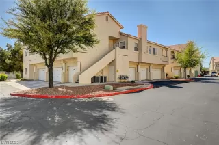 Photo #1: 2518941 Listing