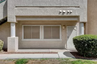 Photo #3: 2518941 Listing