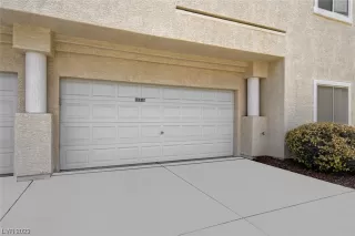 Photo #6: 2518941 Listing