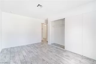 Photo #1: 2518971 Listing