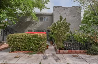 Photo #2: 2518982 Listing