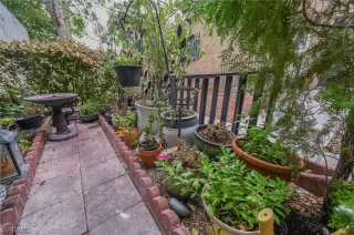 Photo #5: 2518982 Listing