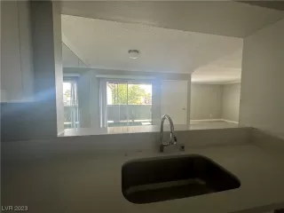 Photo #6: 2518990 Listing 