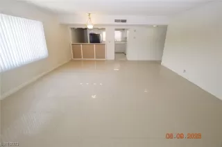 Photo #5: 2519014 Listing 