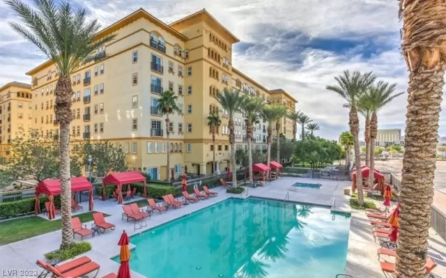 MLS: 2519021 Condo For Sale