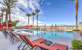 Photo #2: 2519021 Listing 