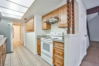 Photo #1: 2519040 Listing 