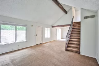 Photo #4: 2519040 Listing 