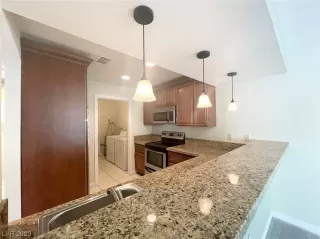 Photo #5: 2519050 Listing 