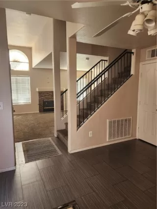 Photo #3: 2519113 Listing