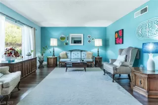 Photo #6: 2519134 Listing