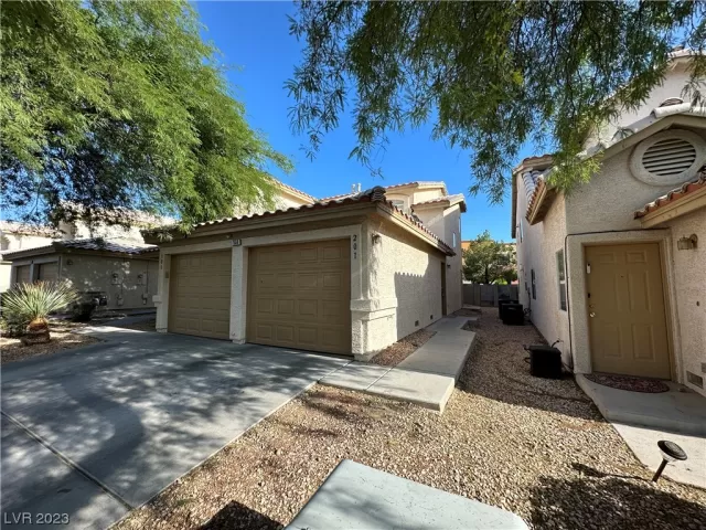 MLS: 2519168 Condo For Sale