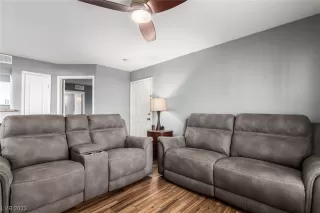 Photo #3: 2519185 Listing