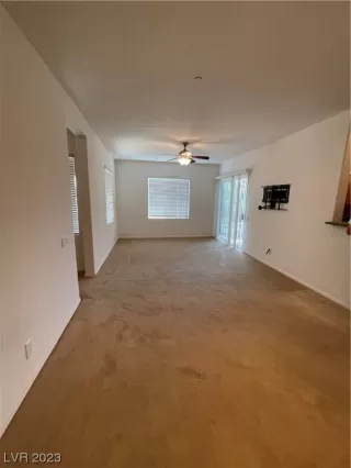 Photo #2: 2519195 Listing